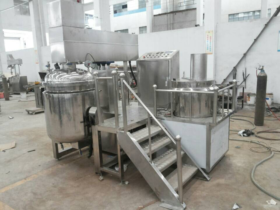 emulsifier vacuum for cream.jpg