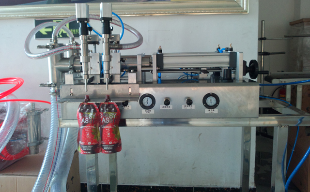 bags filler equipment.jpg