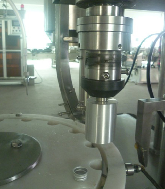capper equipment fully automatic.jpg
