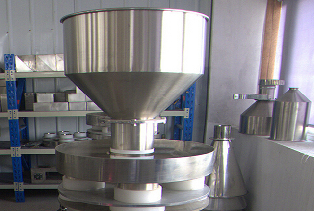 hopper and cups for granules.jpg
